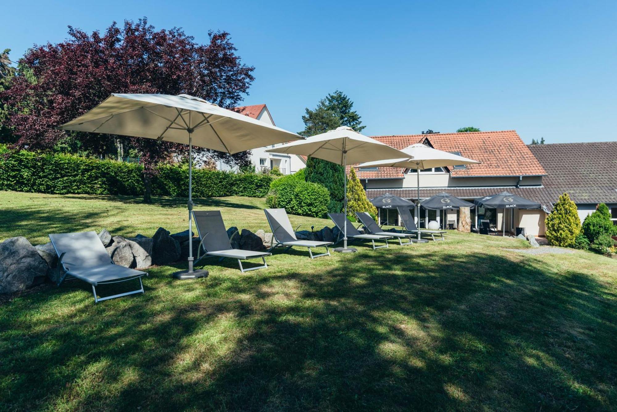 Hotel Spa Et Restaurant Au Chasseur Birkenwald Exterior foto